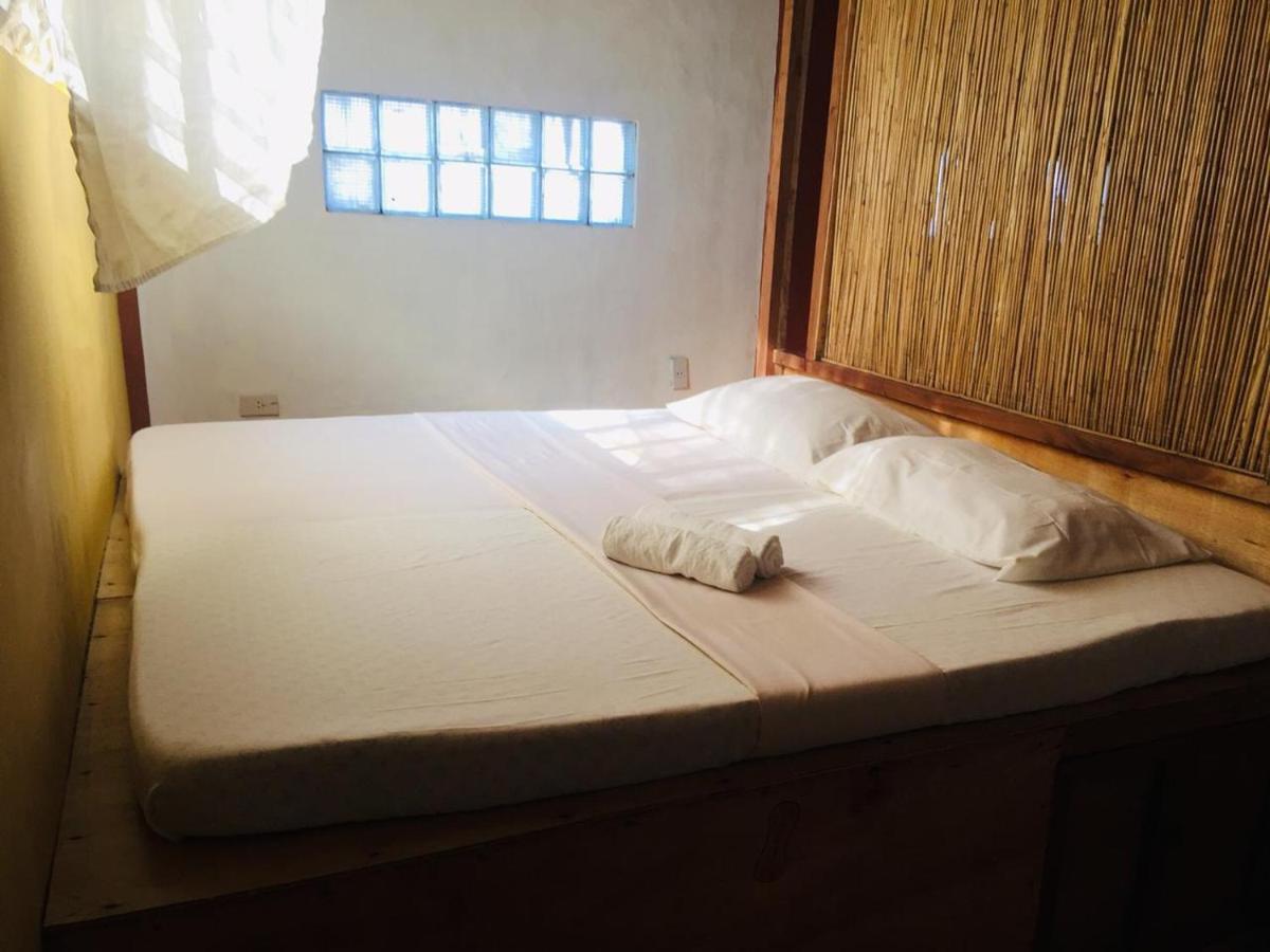 Carabao Guest House San Jose  外观 照片