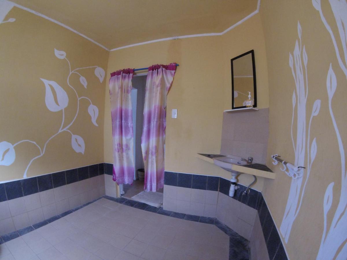 Carabao Guest House San Jose  外观 照片