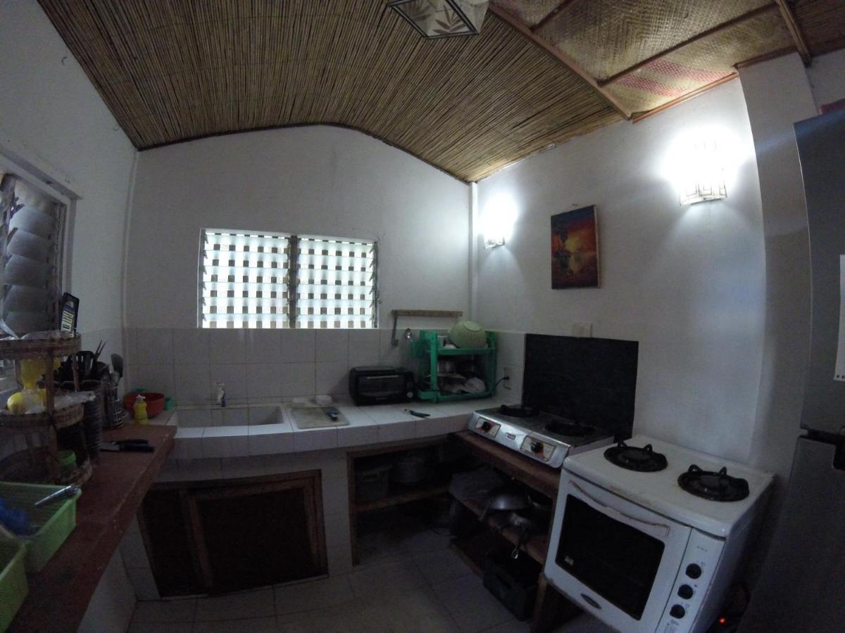 Carabao Guest House San Jose  外观 照片